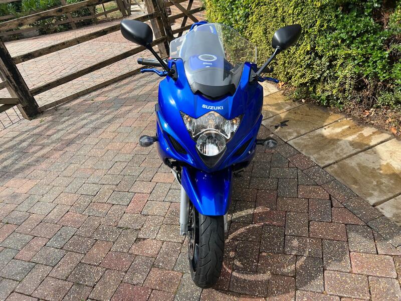 SUZUKI GSX650