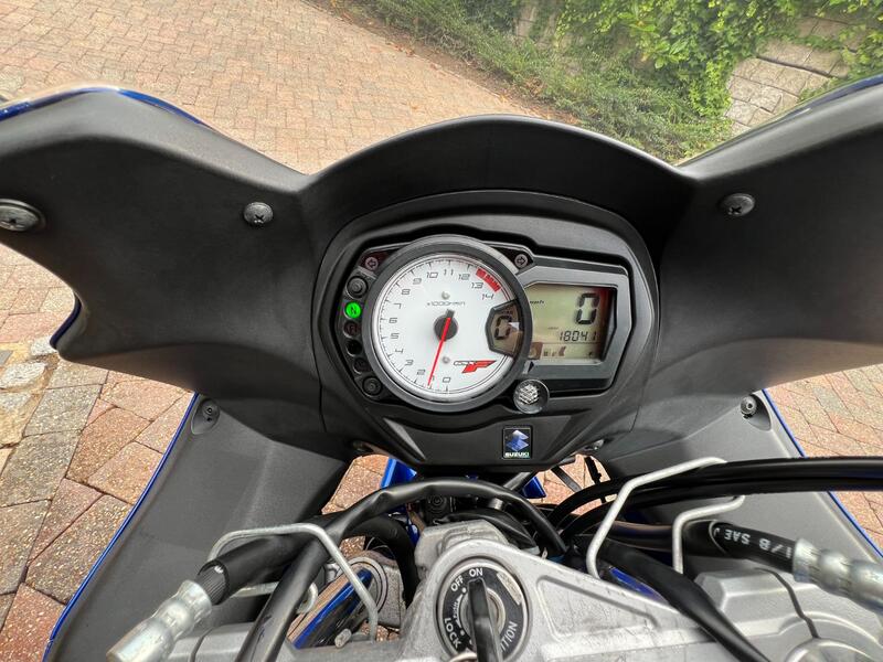 SUZUKI GSX650